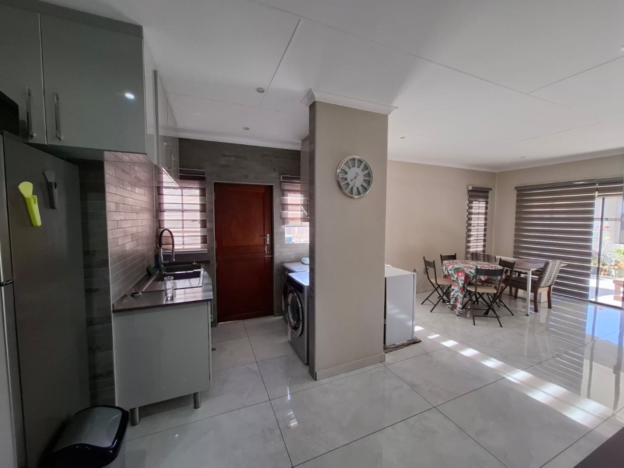 4 Bedroom Property for Sale in Waterkloof East North West